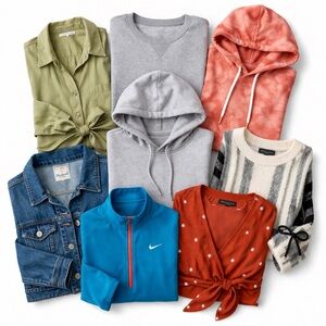 Size XS- S Women’s Clothing Bundle 8 Piece Lot Hoodie Sweaters Nike Top Jeans